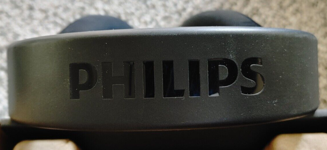 Philips Spacious sound Over-Ear Headphones 9000 Series – SHP9600 – Color Black