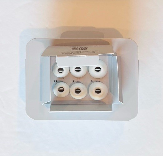 Beats Solo Buds by Dr. Dre Matte Ivory In Ear Headphones Open Box MFN44LL/A