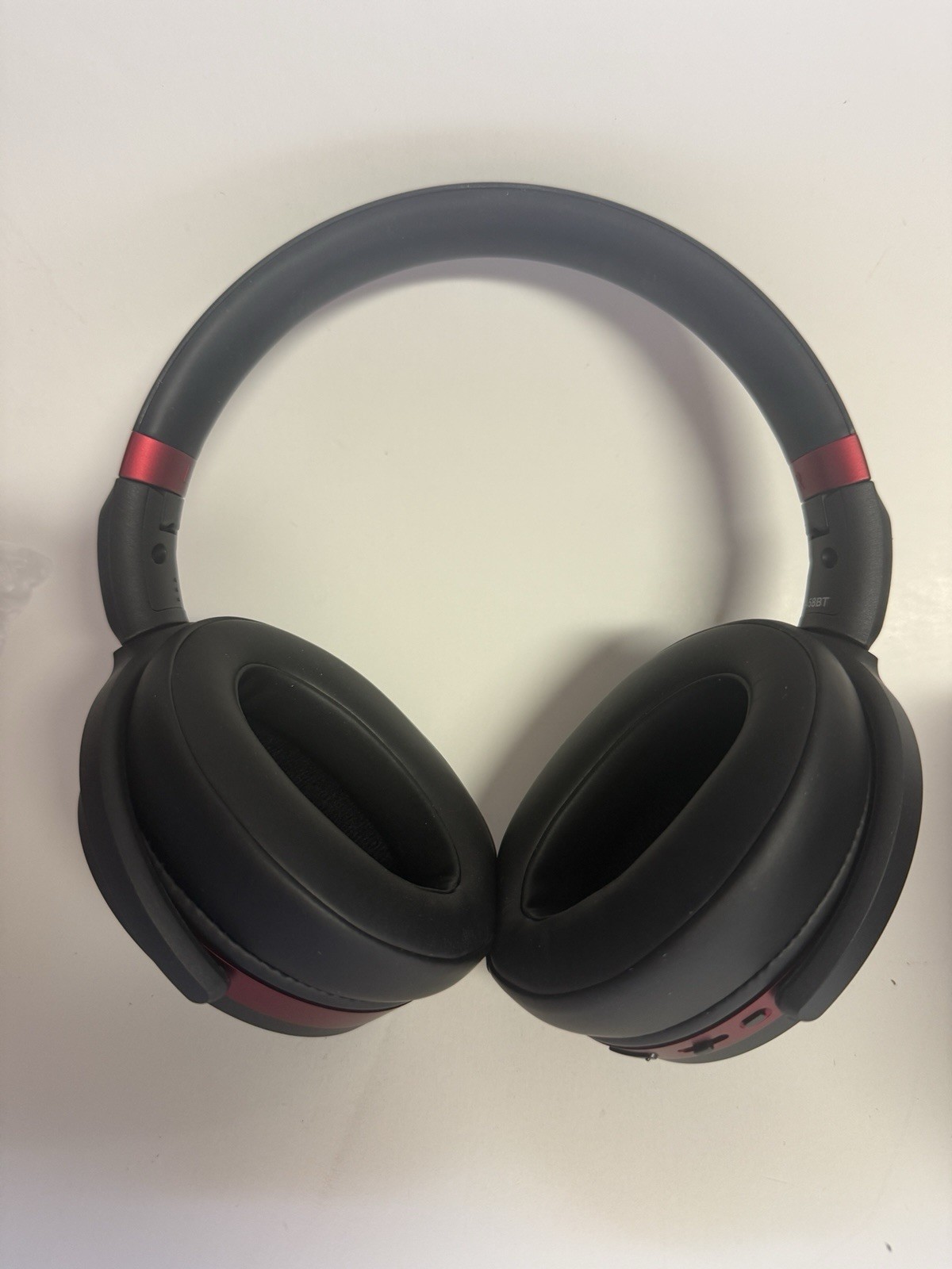 Sennheiser HD 458BT Wireless Headphones – Bluetooth 5.0 – ANC – Black/Red New