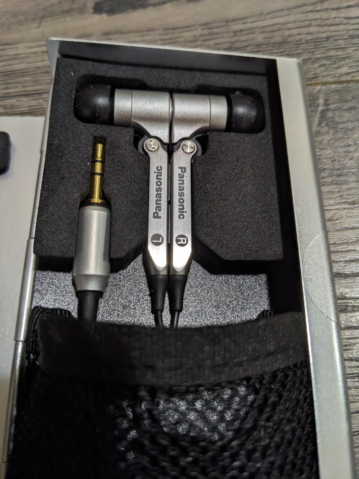 Panasonic HJE70 In-Ear IEM Vintage Flagship Stereo Earphones Headphones