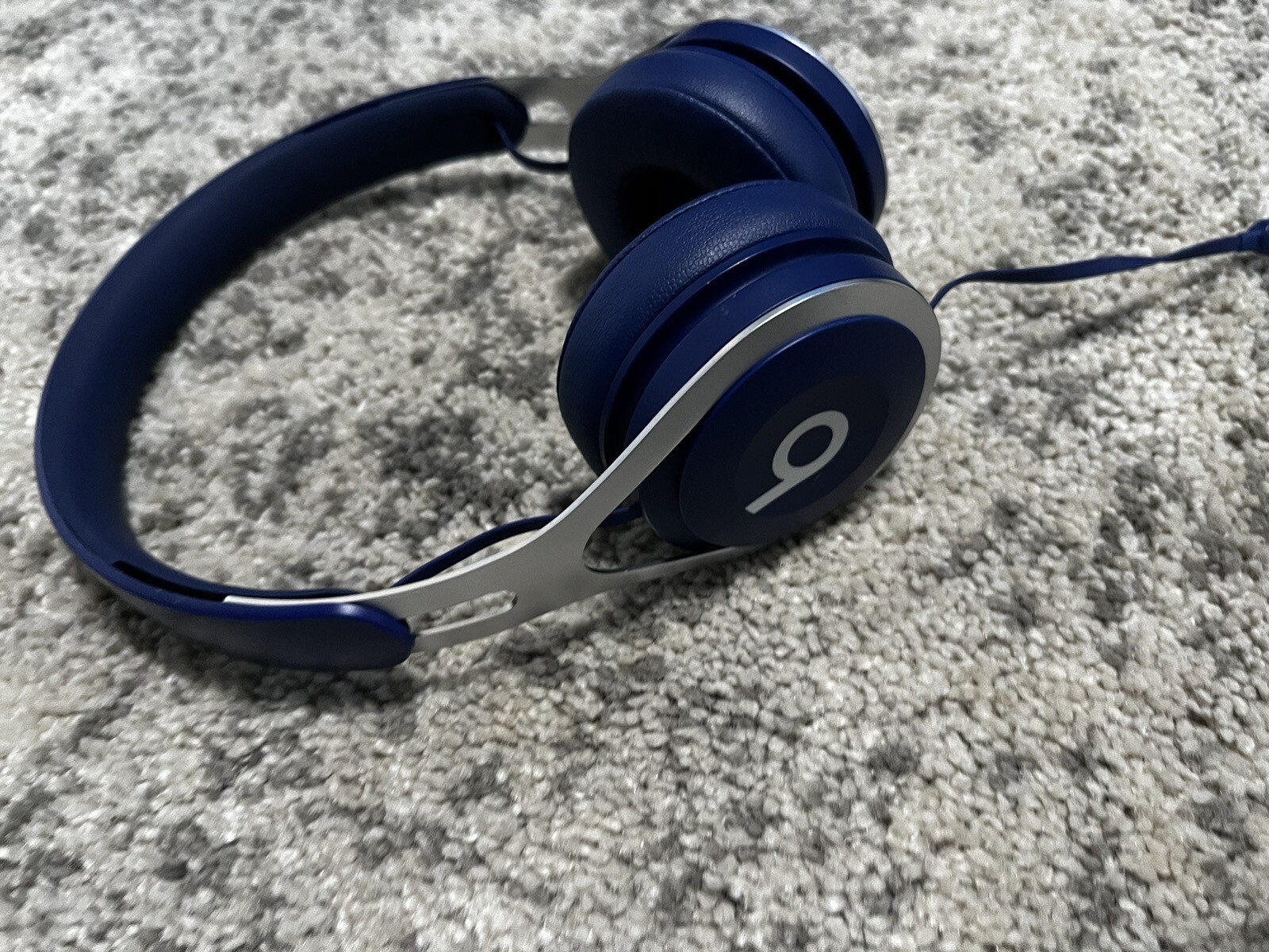 Beats By Dr. Dre ML9D2LLA Headphones – Blue