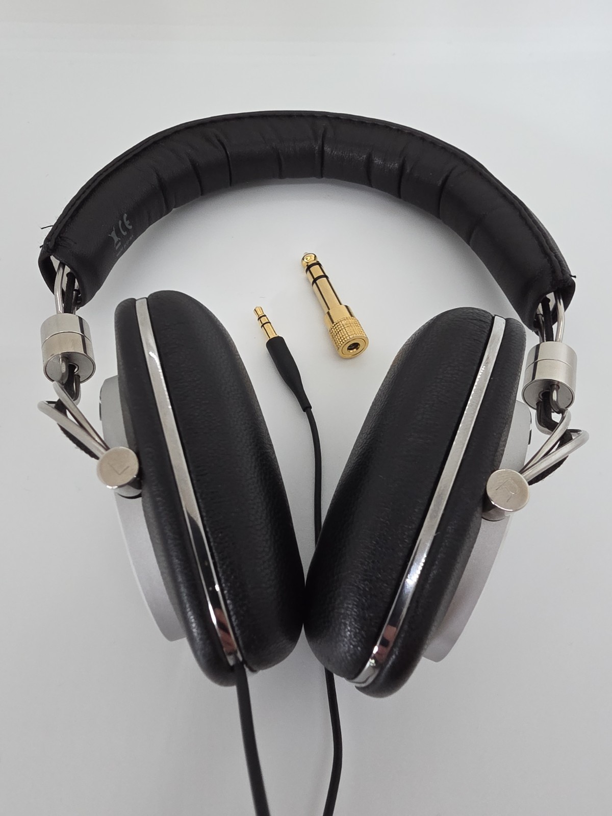 Bowers & Wilkins P5 Wired Headphones 3.5mm Audio + Adapter Premium Modern Sound