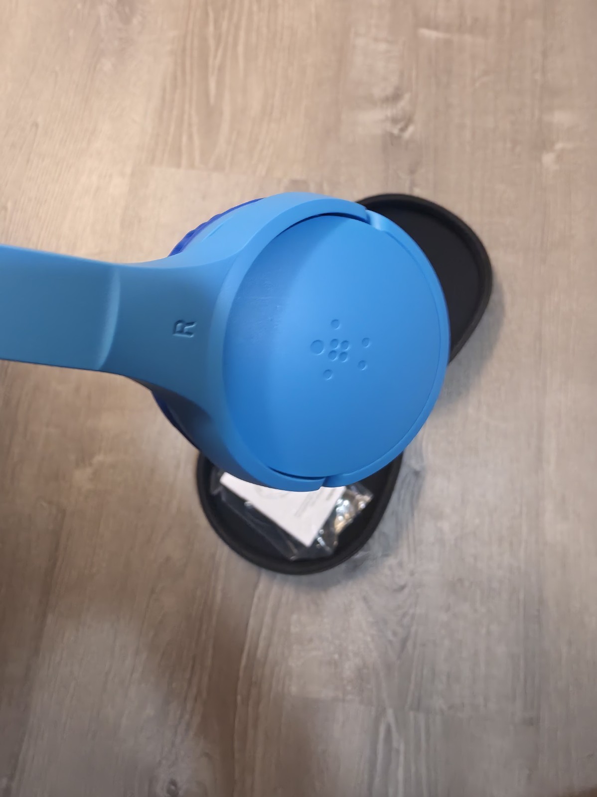 Belkin SoundForm Mini – Wireless Bluetooth Headphones for Kids with 30H Battery