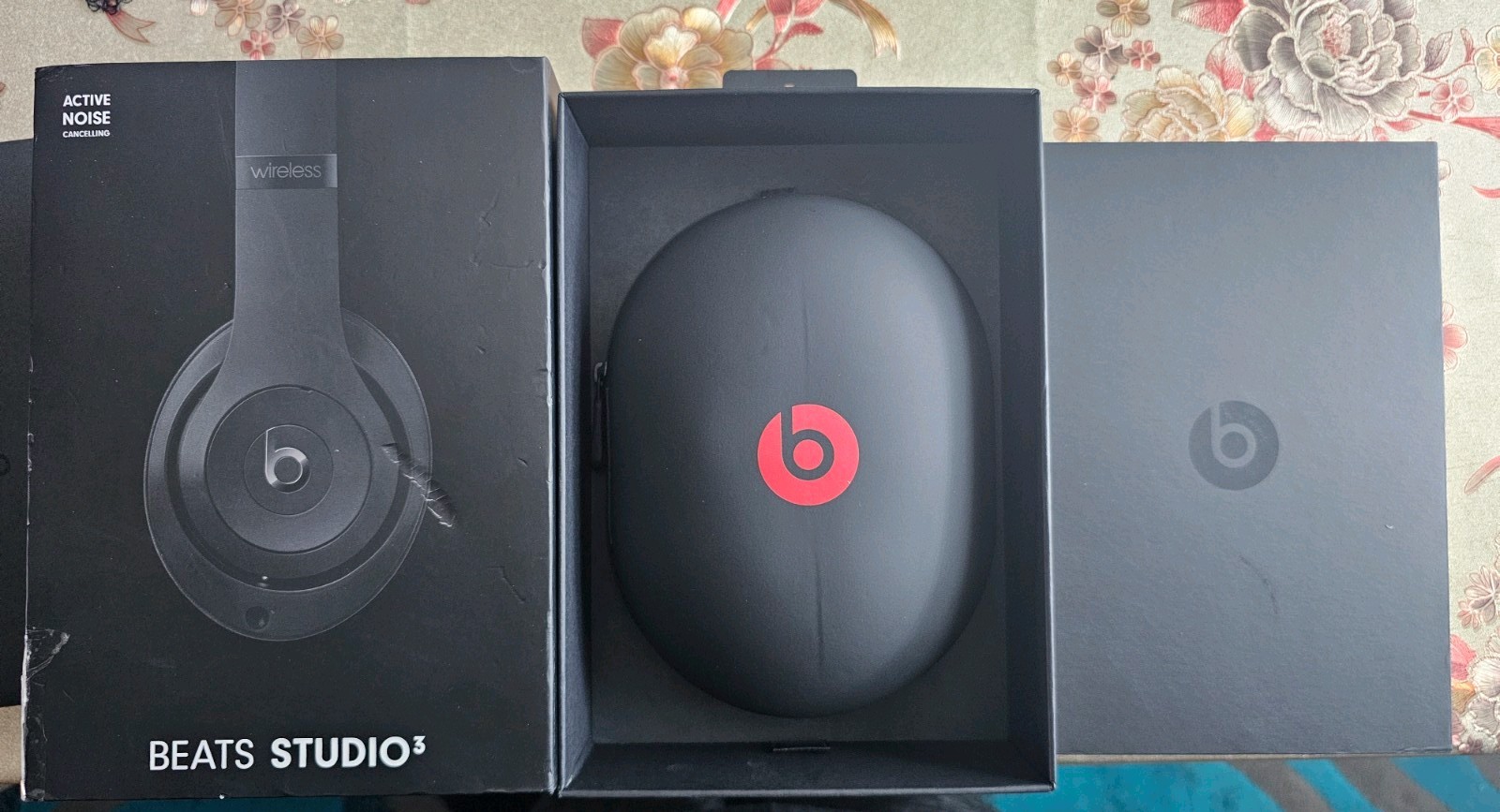 Beats by Dr. Dre Studio3 Over the Ear Wireless Headphones – Black