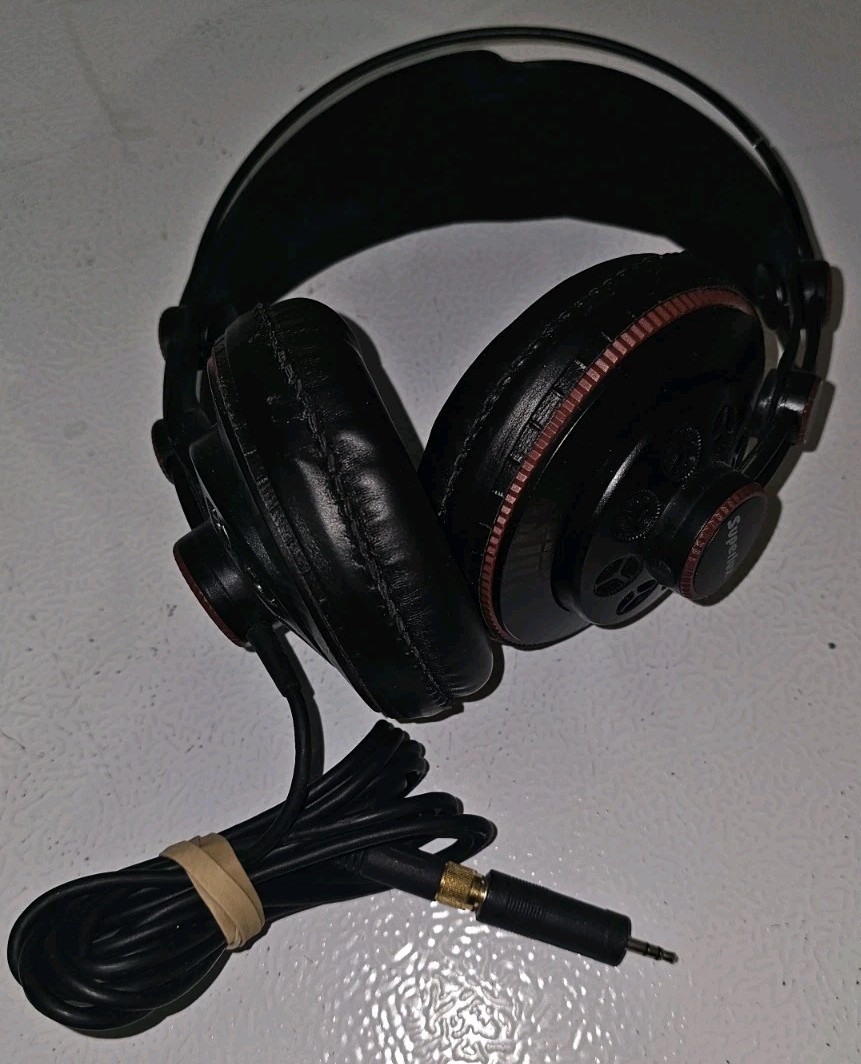 Superlux HD 681 – Dynamic – Semi-Open – Headphones – DJ Over Ear – Professional
