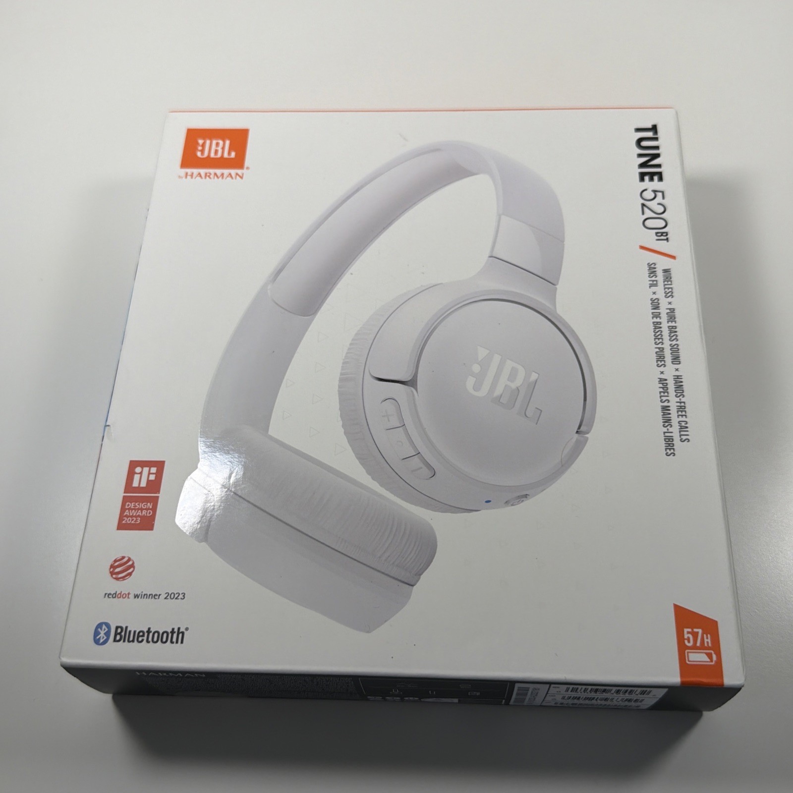 NEW JBL Tune 520BT Pure Bass Wireless Bluetooth ON EAR Headphones 57H White