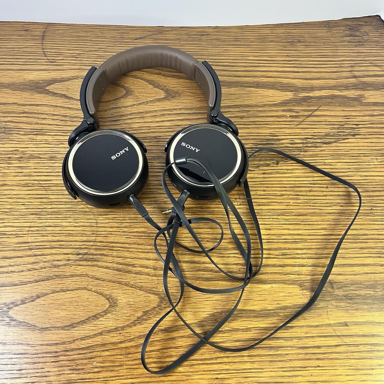 Sony MDR-XB600 Headband Headphones – Black/Brown Tested And Working