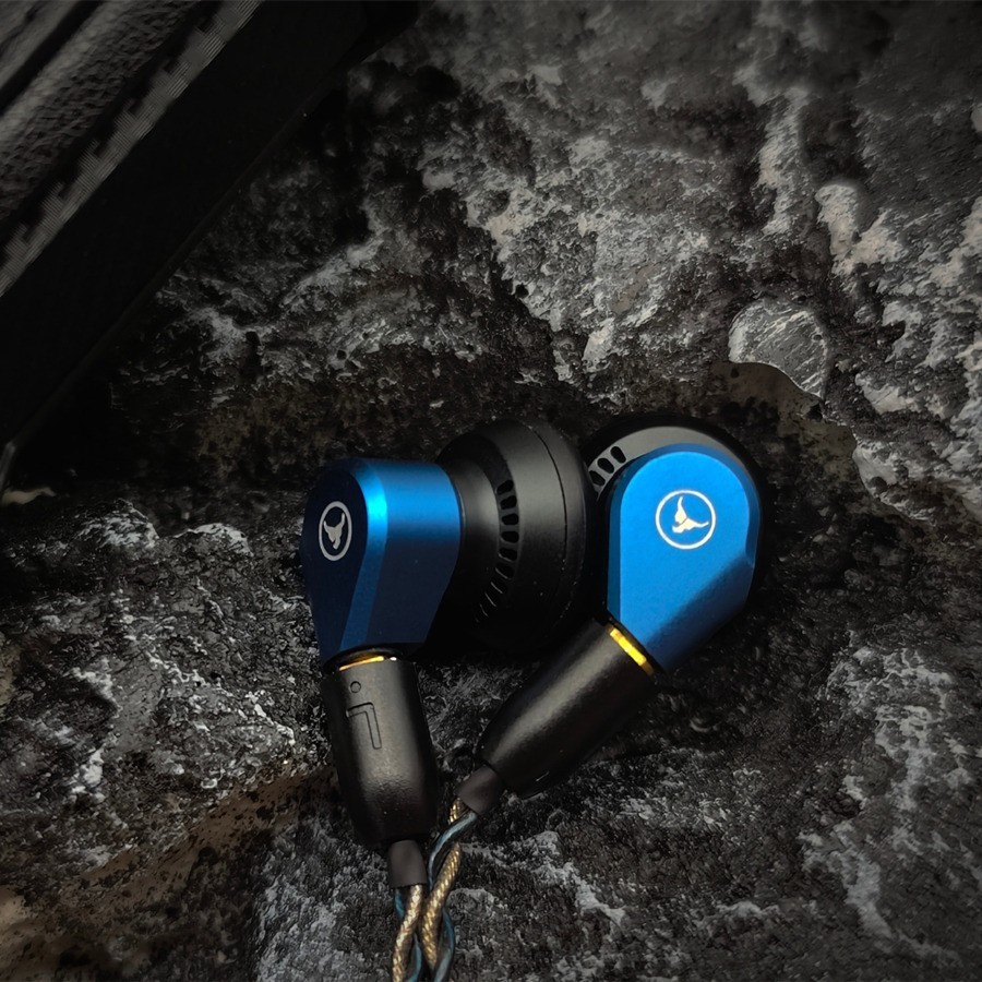 Yincrow Calf 3.5/4.4mm Plug HIFI In-ear Earbud Monitor 14.6mm Dynamic Drive