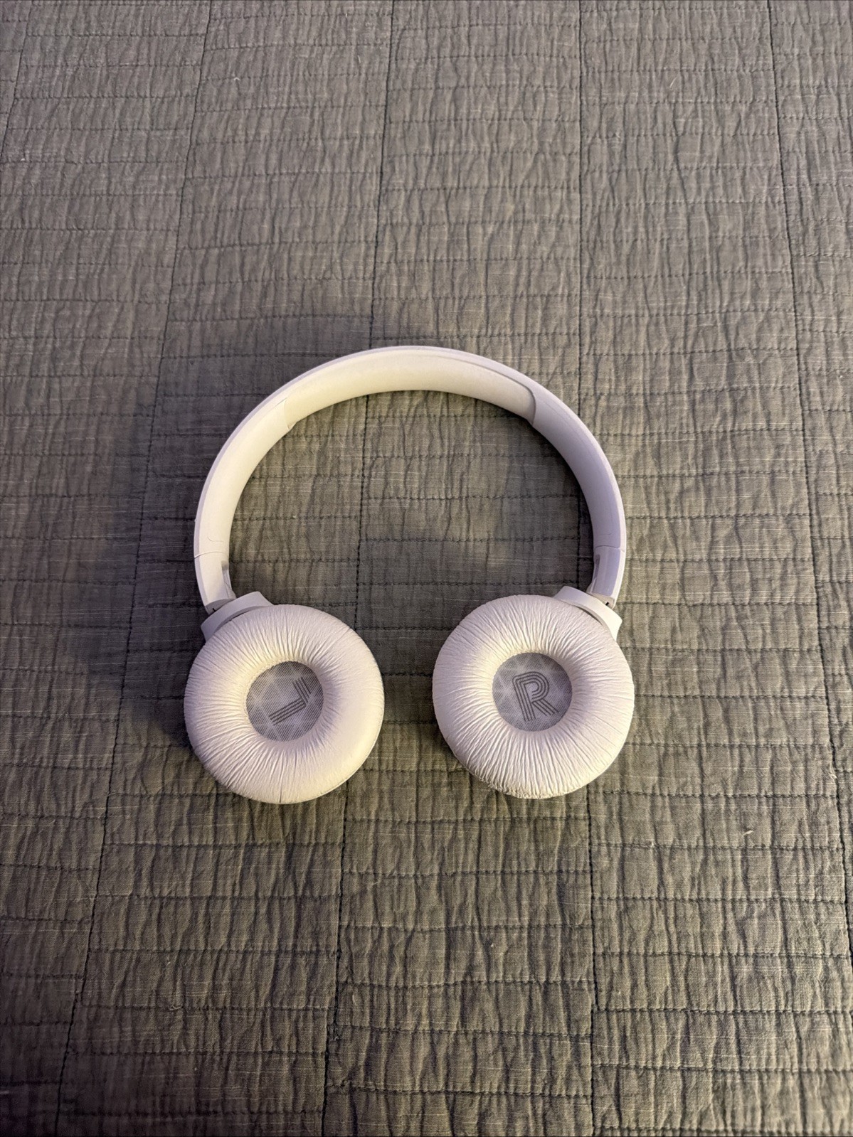 JBL T450BT Wireless Bluetooth Headphones – White