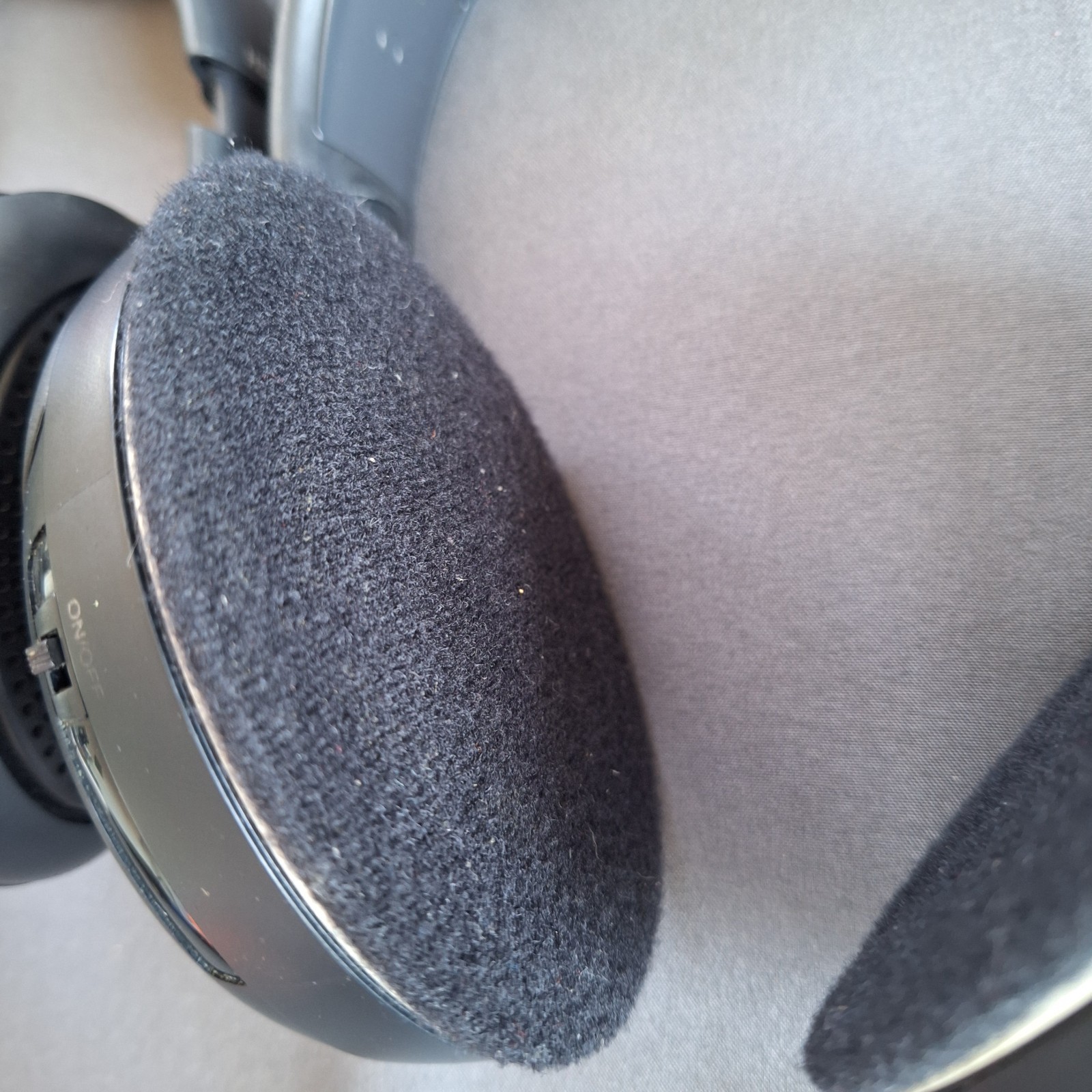 Set Of Two Sennheiser Headphones Model: TR 120