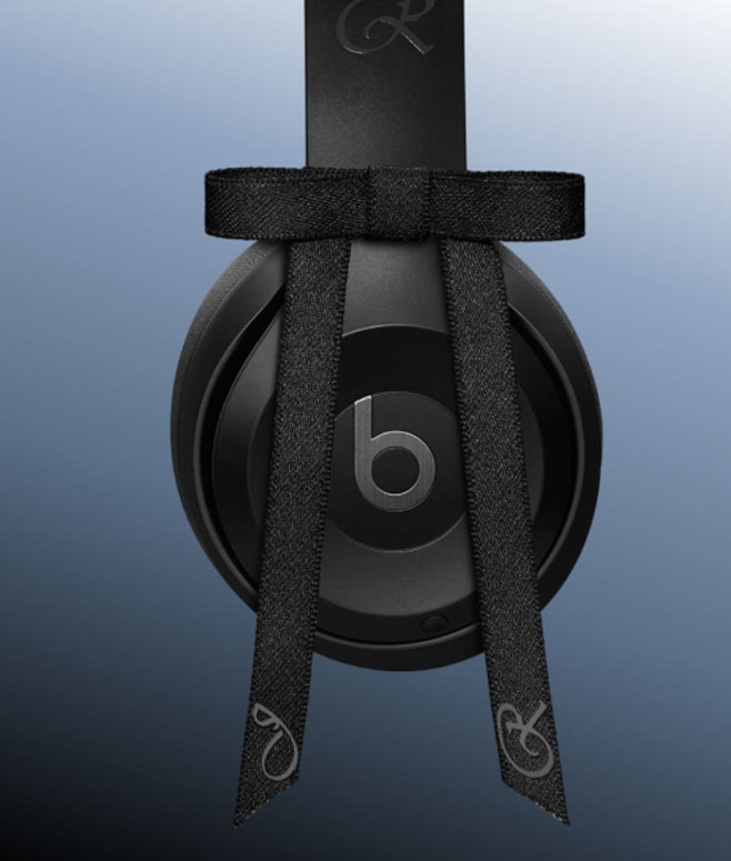 Beats Solo 4 Wireless On-Ear Jennie Special Edition Onyx Black Korea Version NWT