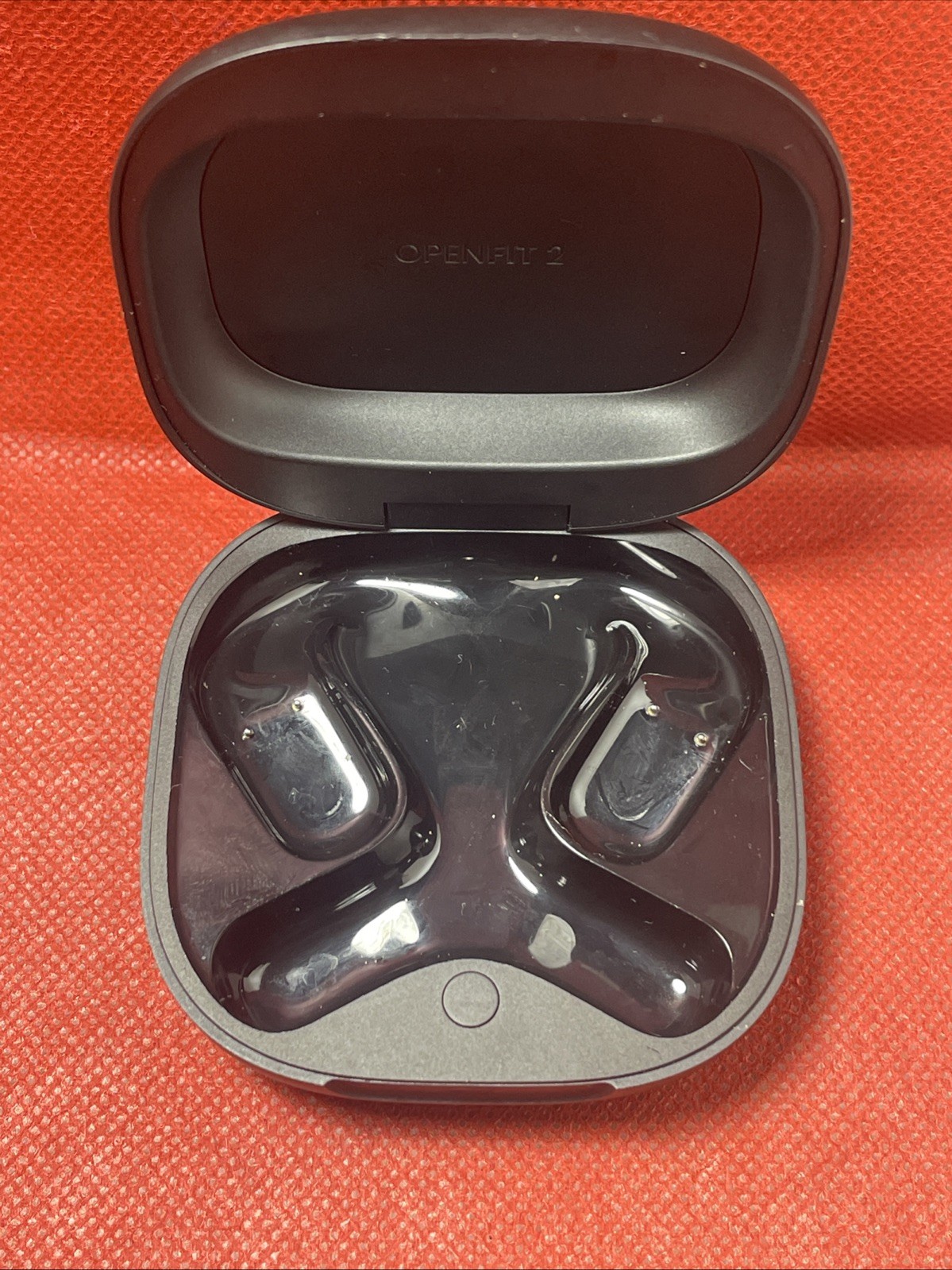 Shokz OpenFit 2 Open-Ear True Wireless Replacement Charging Case (T920) – Black