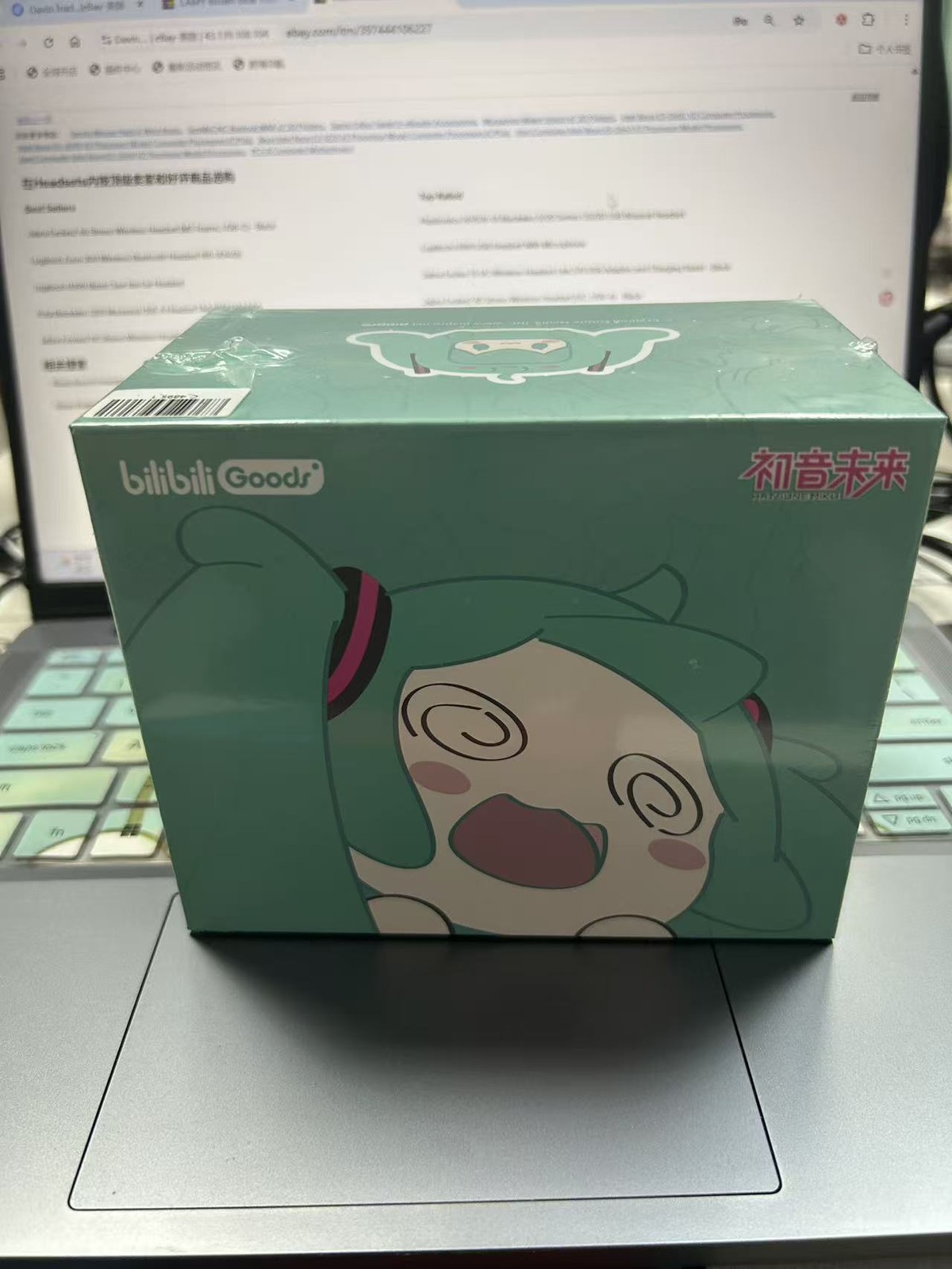 Anime Miku LCD Bluetooth Headphones Touch Screen Android Hatsune Earbuds New