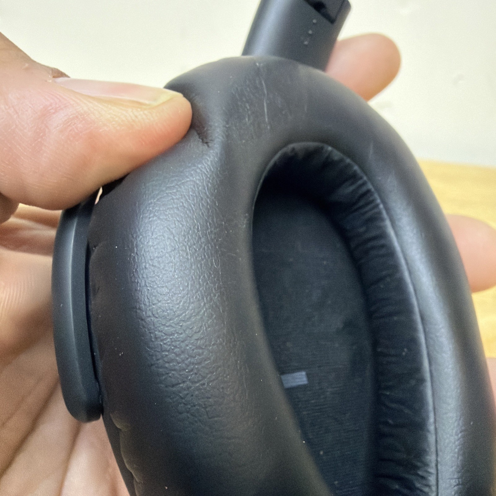 EPOS Sennheiser Adapt 660 Over-The-Ear Wireless Headphones. *MINT*