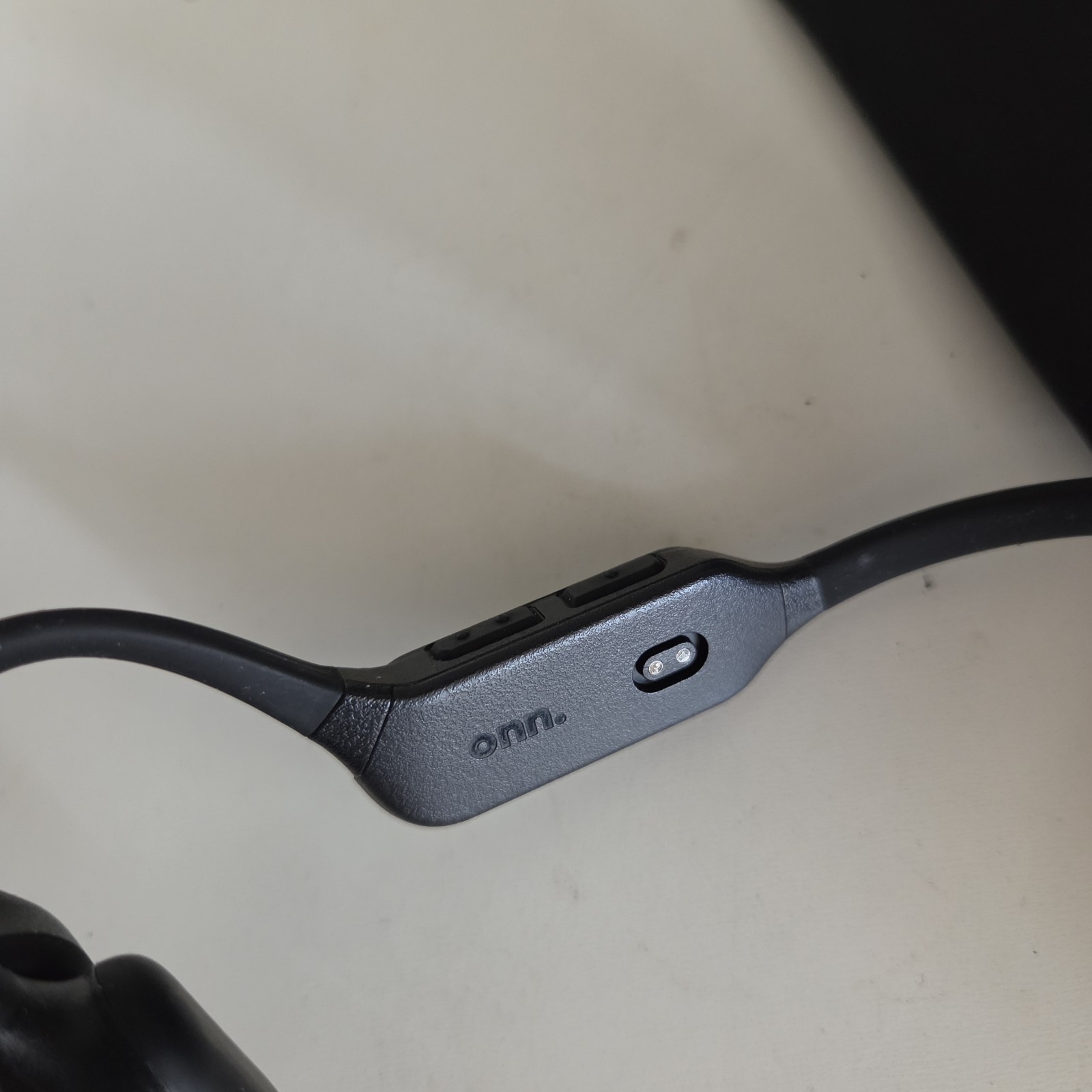 Onn Wireless Bone Conduction Headphones 100094794 Tested Working