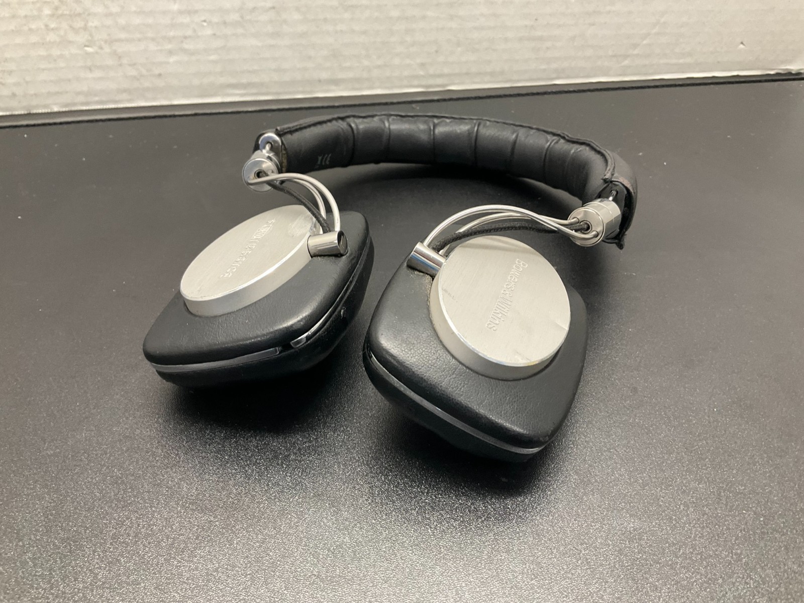 Bowers & Wilkins Black P5 On-Ear Wired Headphones