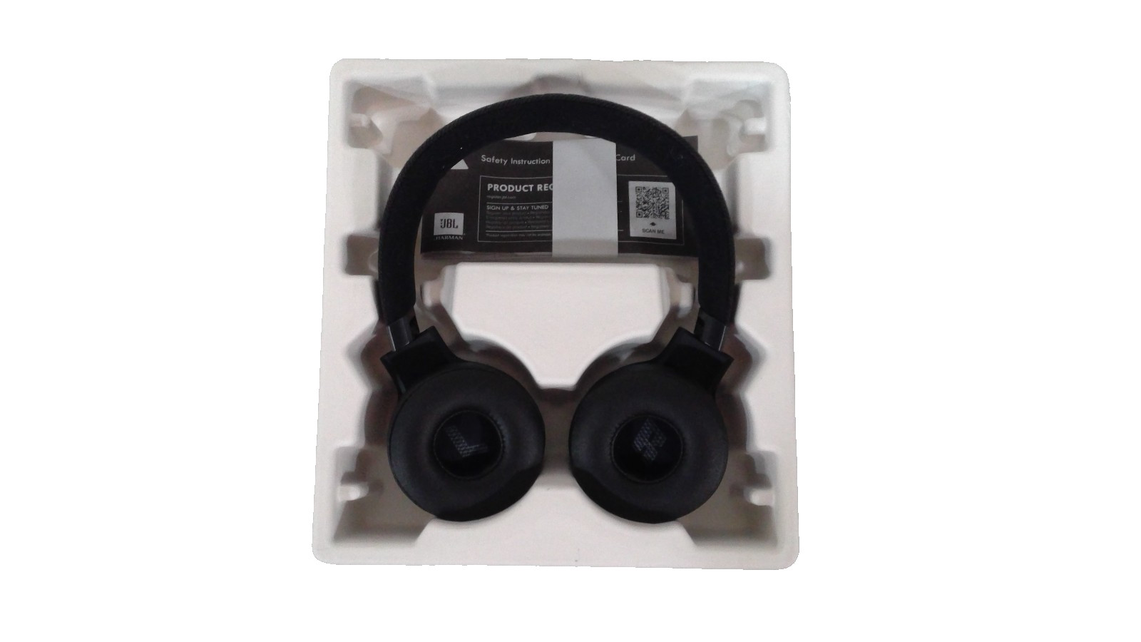 JBL Harman Adaptive Noise Canceling Live 675nc Headphones