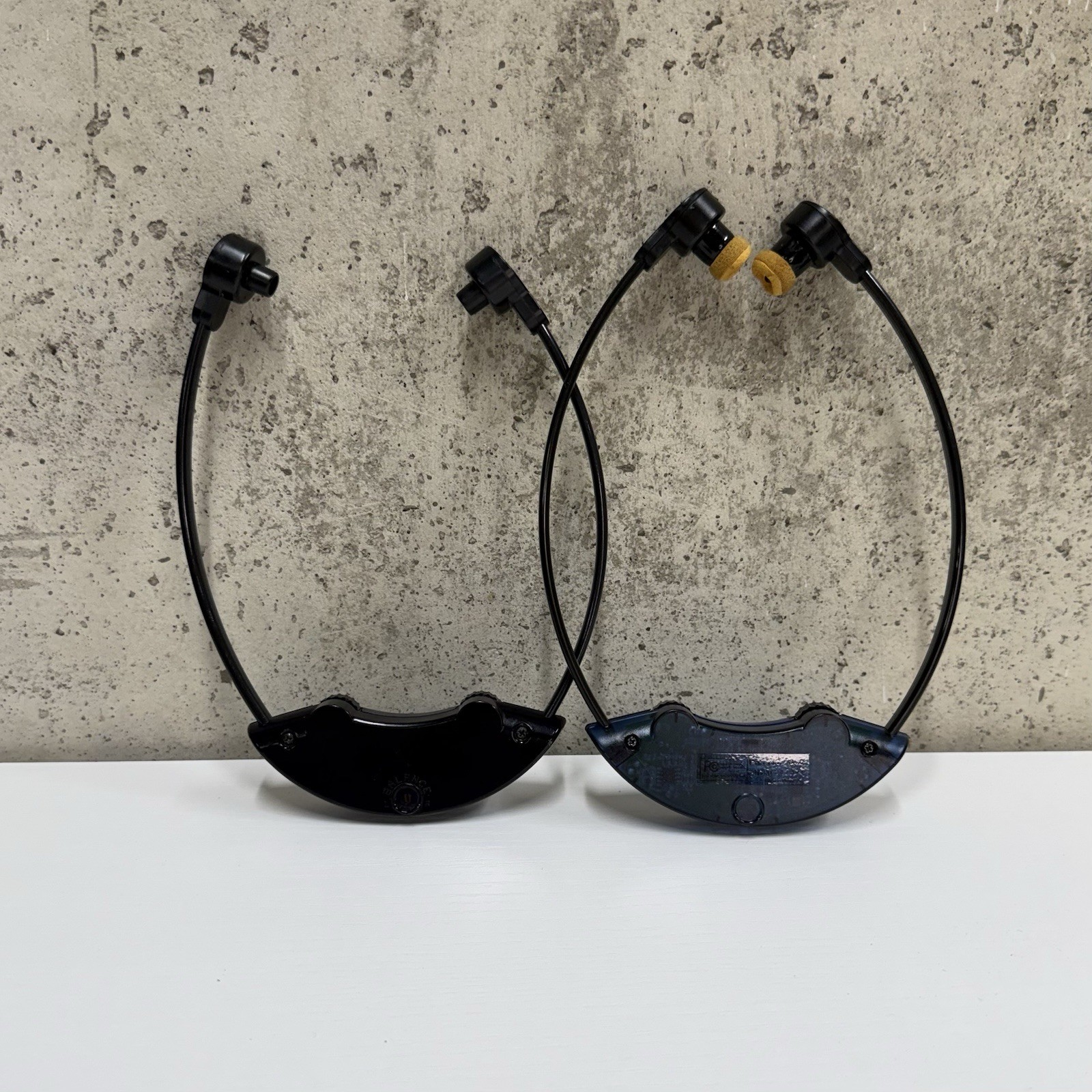 TV Ears Original 2.3 MHz Analog Dual Wireless Headset System 10300 2 Headsets