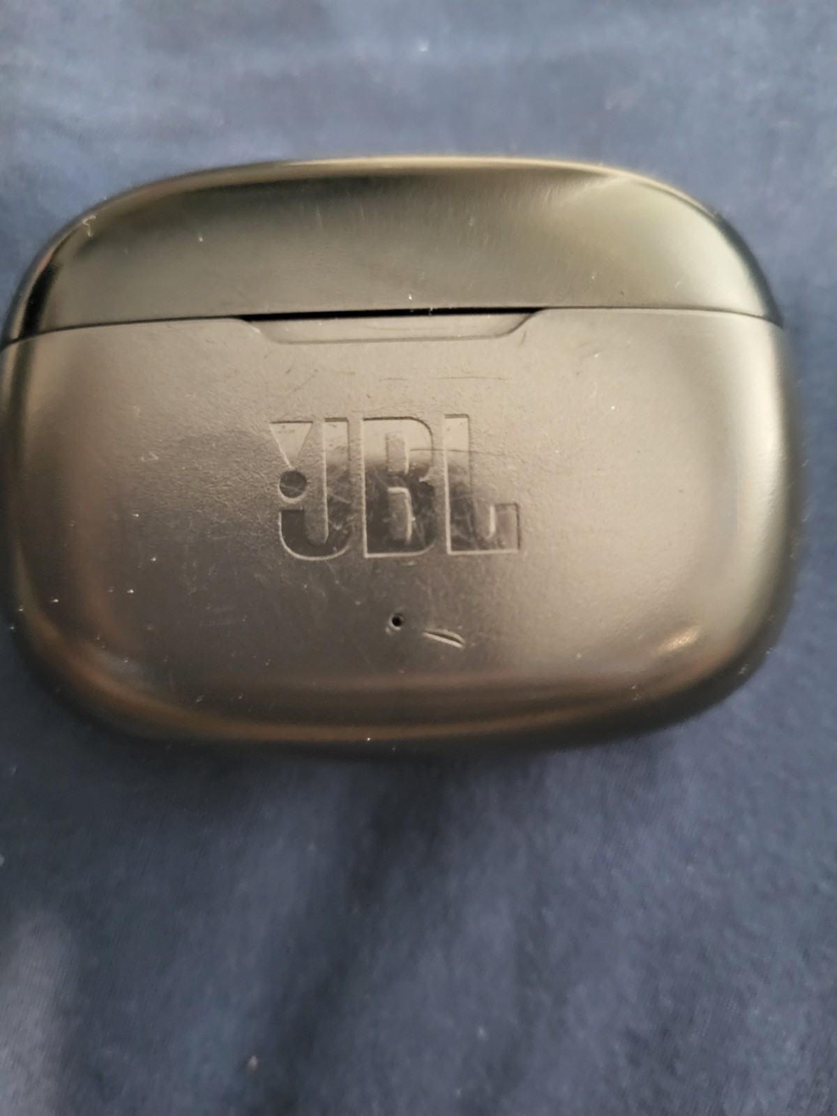 JBL Headphones Black No Box No Charger Works Great