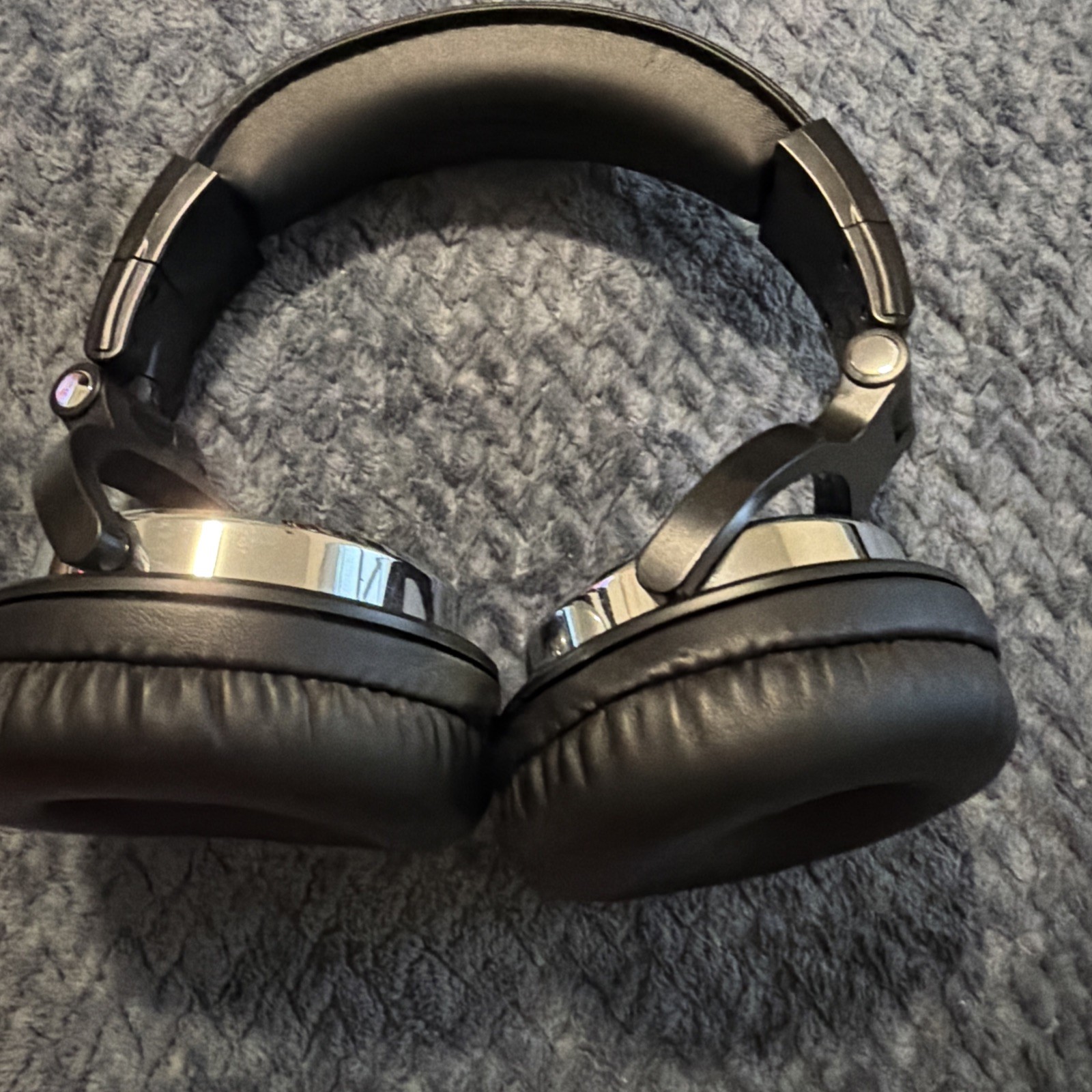 OneOdio Wired Over-Ear Headphones Black Headband only