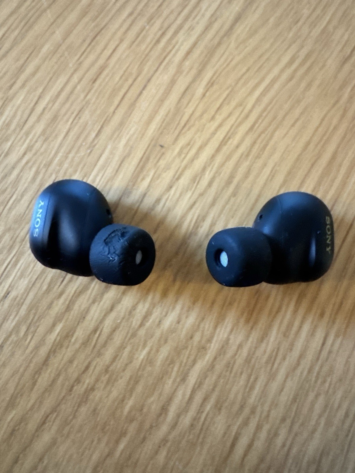 Sony WF-1000XM6 Wireless Noise-Cancelling Earbuds – Black – Barely Used