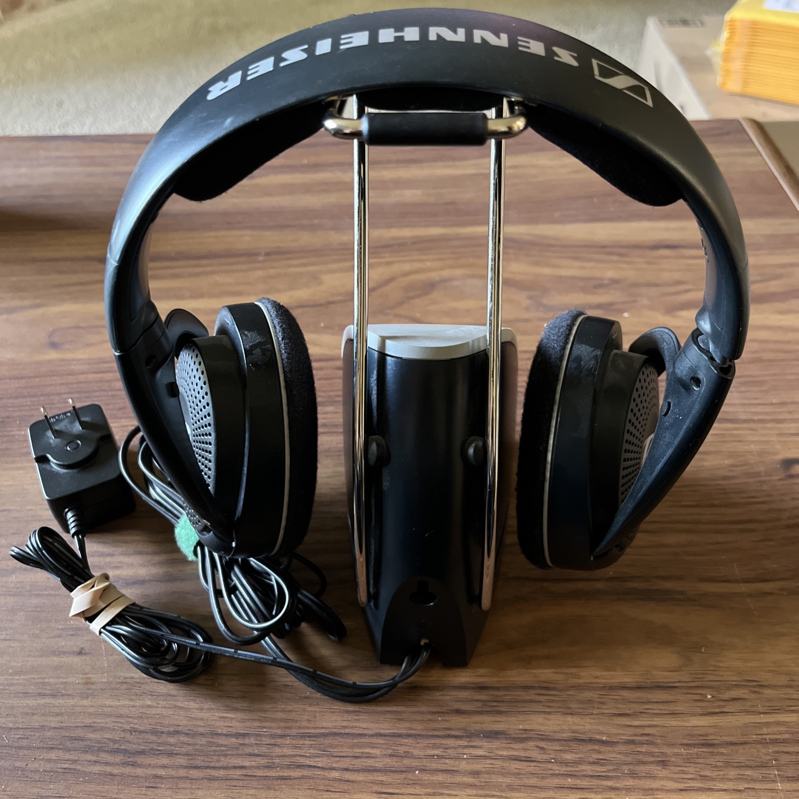 Sennheiser TR120 Wireless Headphones – Tested And Working