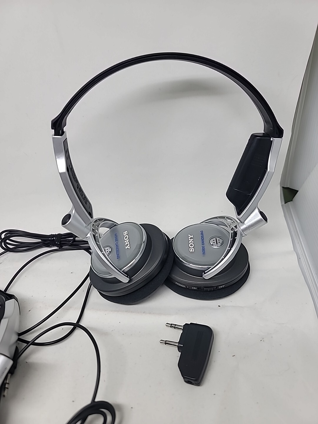 2 SONY MDR-NC6 Noise Canceling Portable Audio Headphones