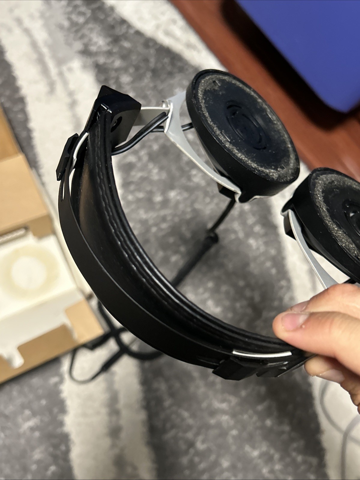 Realistic Pro-60 Stereo Headphones NO Foam Cushions
