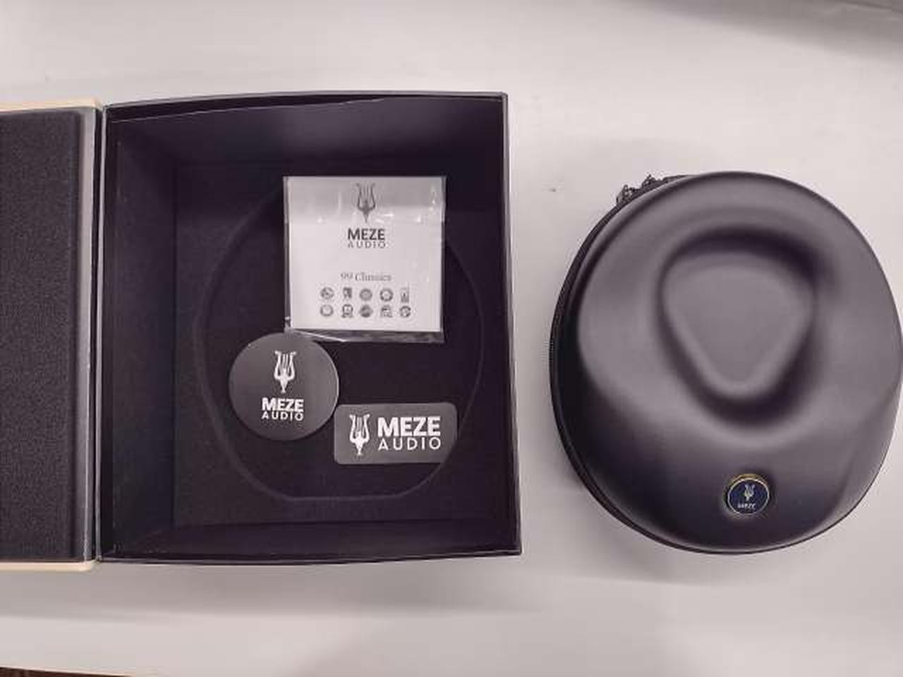 MEZE Audio 99 Classics Headphones High-Res Audio Over-Ear Stylish Black