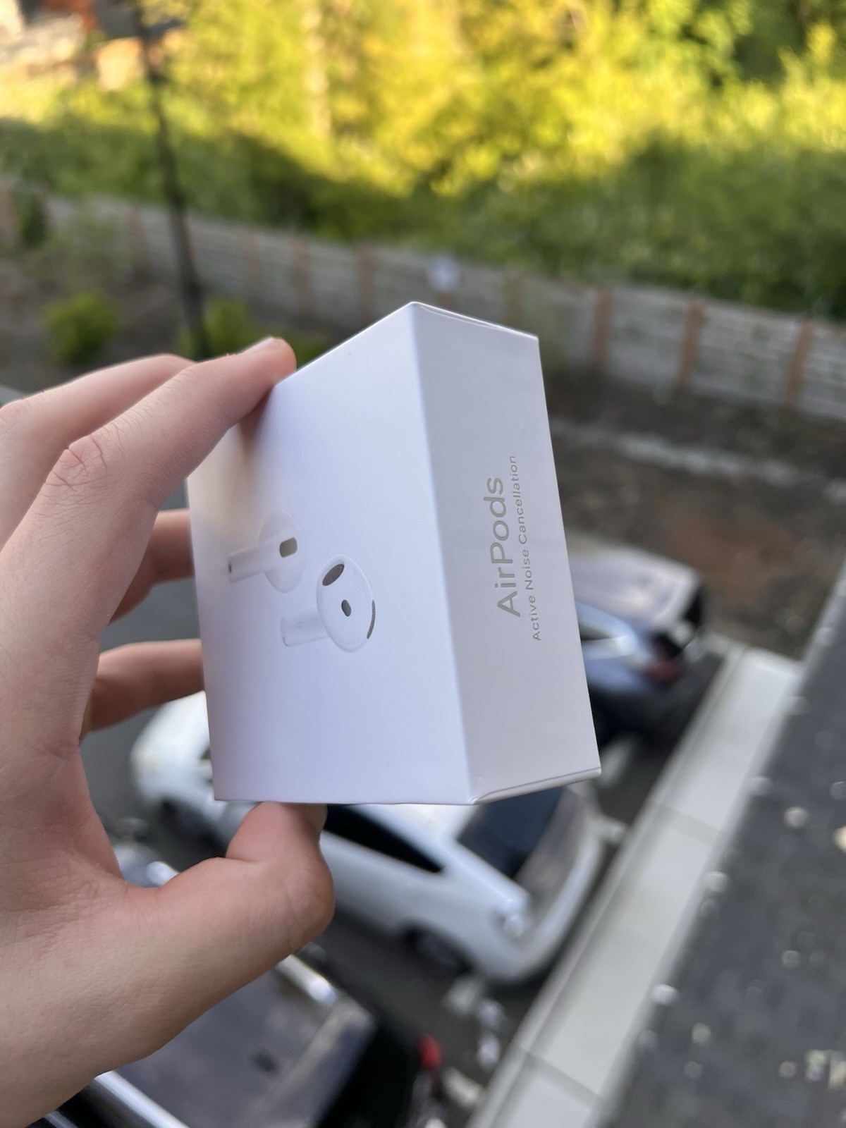 Apple AirPods 4 White Active Noise Cancellation Wireless In-Ear Earbuds