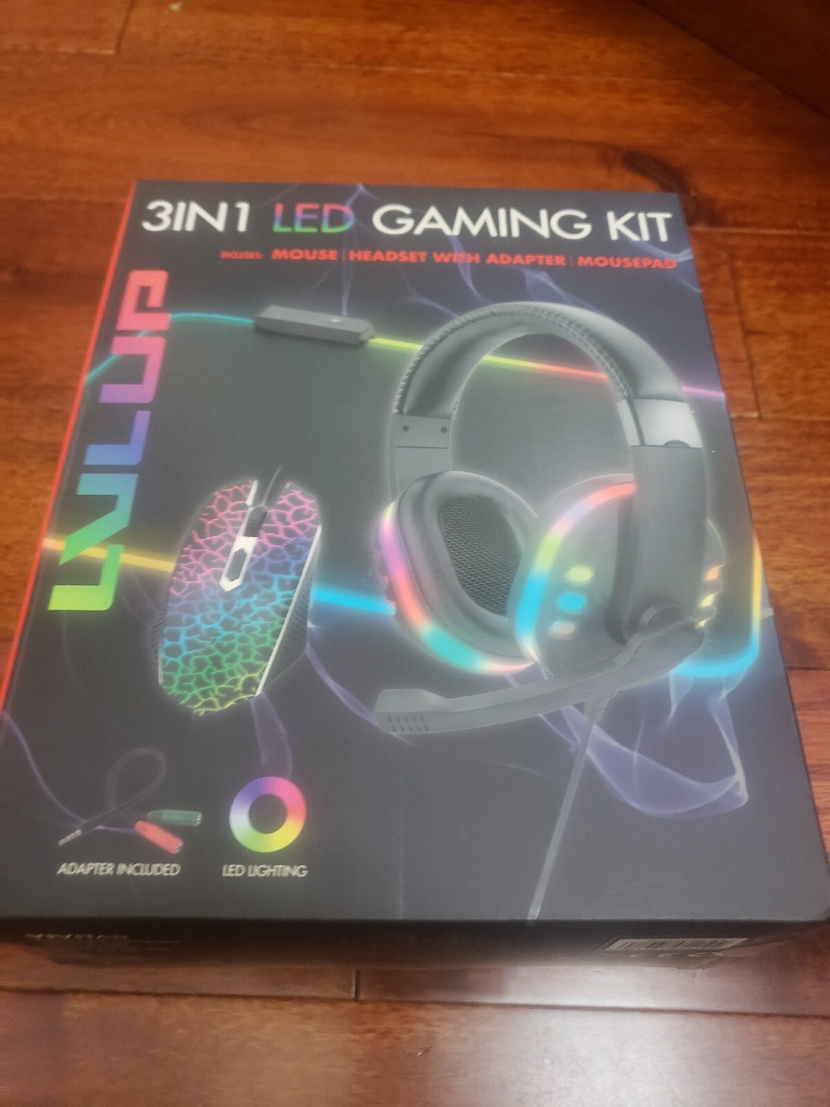 LVLUP 3 IN1 LED Gaming Kit with Mouse, Headset / Mousepad. Brand New
