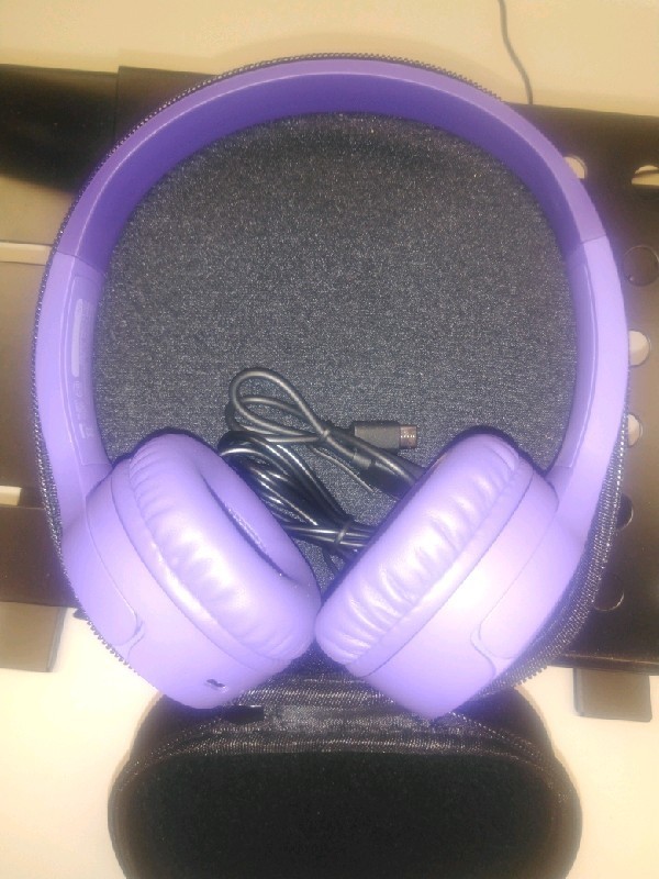 Belkin SoundForm Mini Kids On-Ear Wireless Headphones Purple Built-in Microphone