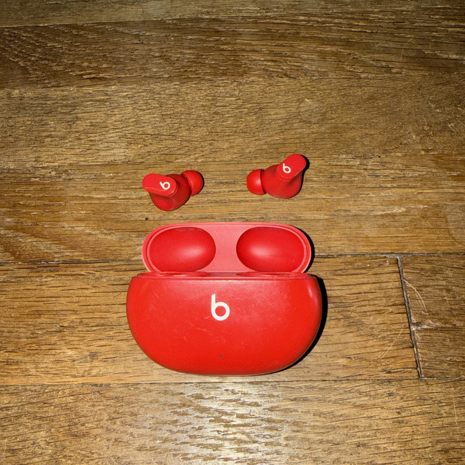 Beats Studio Buds Wireless Noise Cancelling Earbuds Built in MJ503LL/A – Red