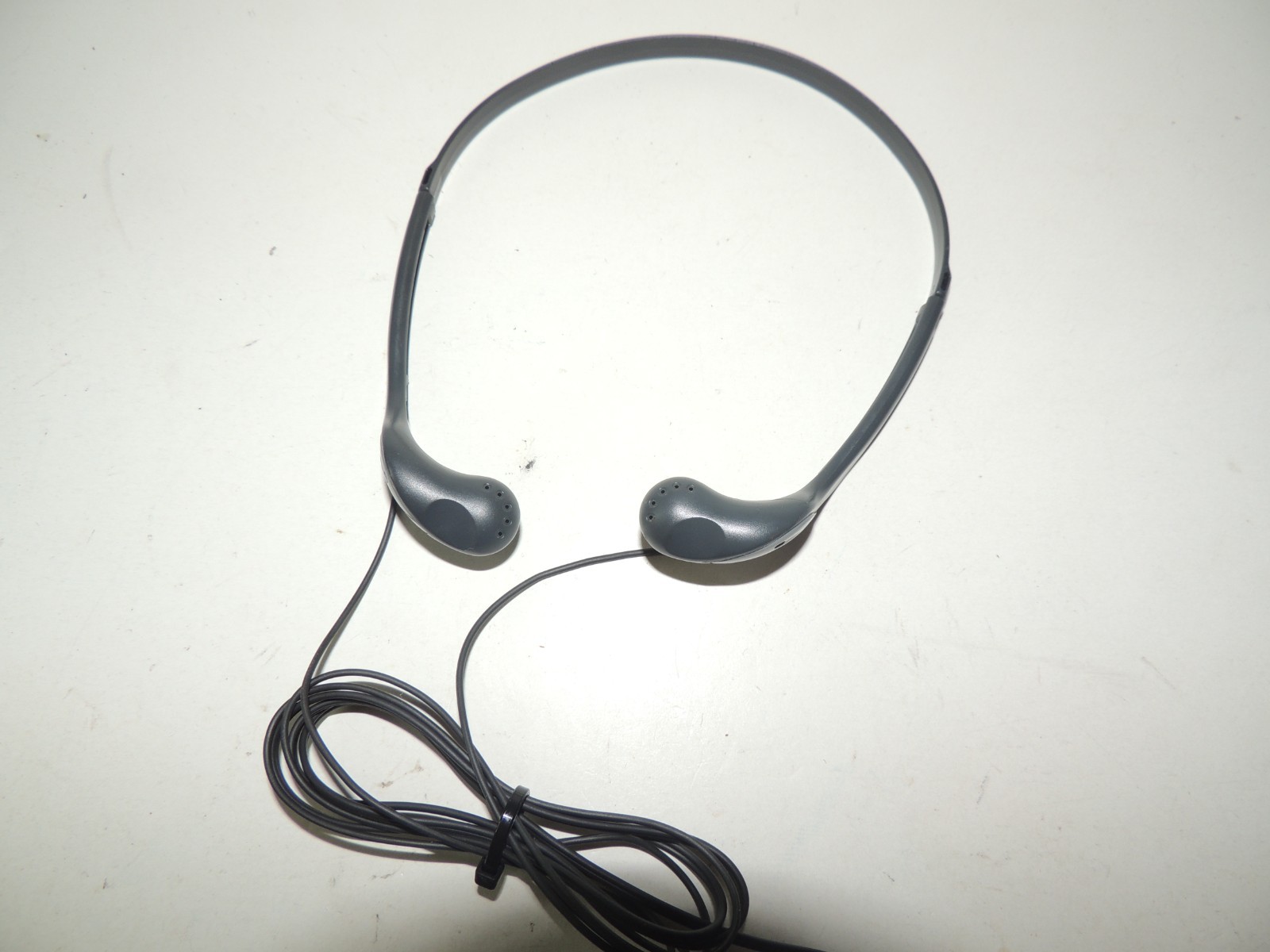 Sony MDR-W08 Walkman Wired In Ear Adjustable Headphones – TESTED WORKING