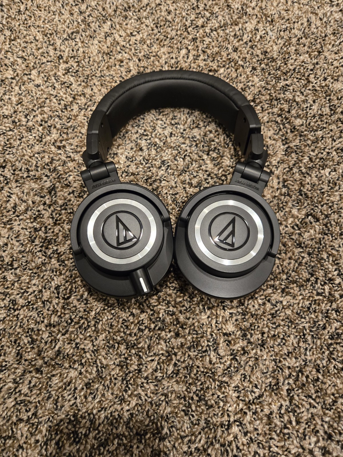 Audio-Technica ATH-M50x Professional Monitor Headphones Black Wired Studio DJ