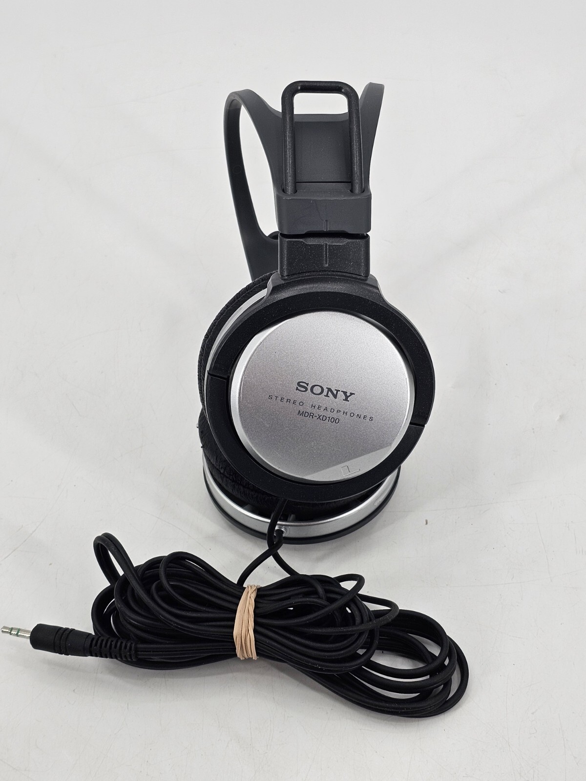 Sony MDR-XD100 Headband Headphones – Silver/Black Adjustable 10 Ft. Cord