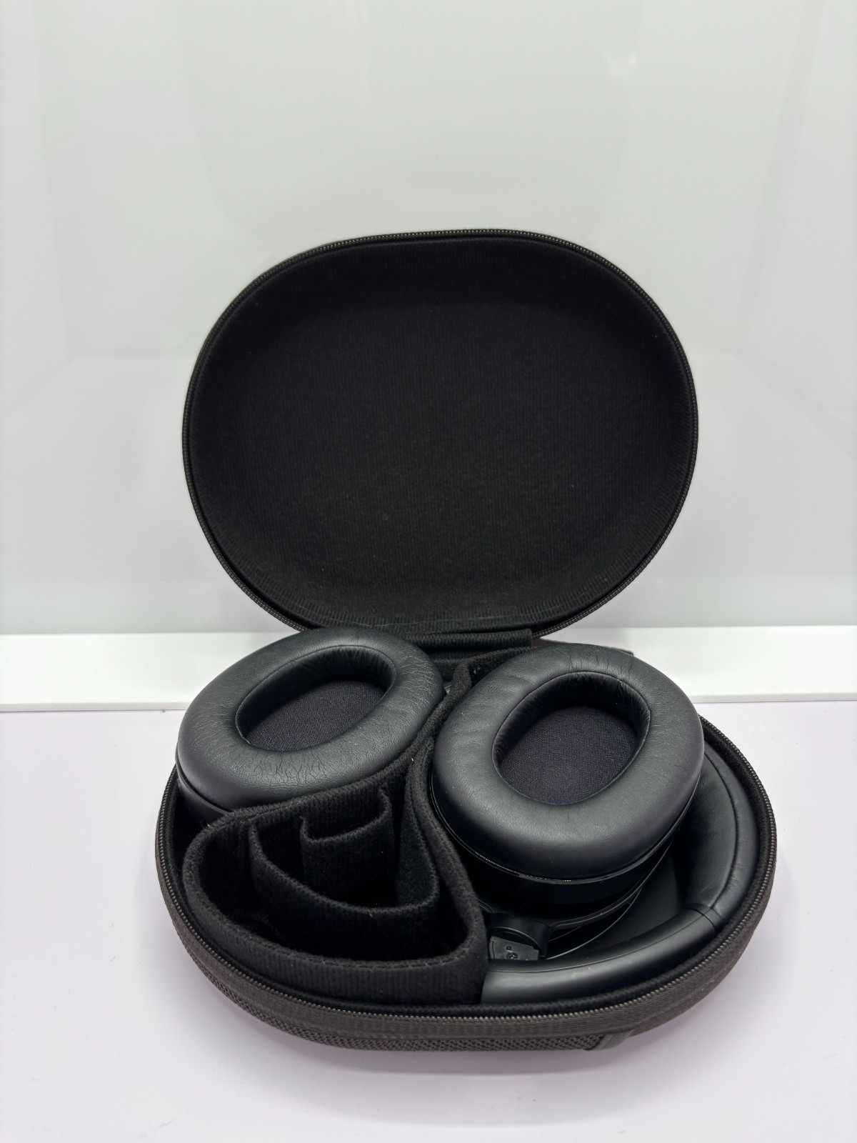Sony WH-ULT900N ULT WEAR Wireless Headphones – Used – With Travel Case.