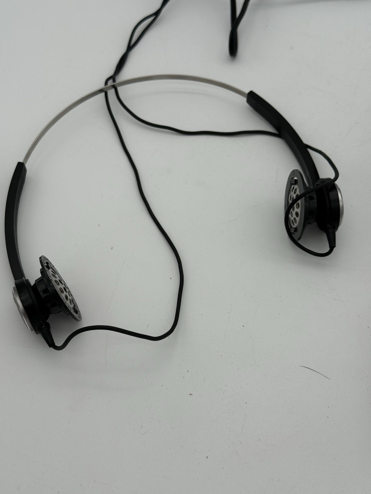 Sony Walkman MDR-30 Earphones with ACK-55 accessory pack Tested Works