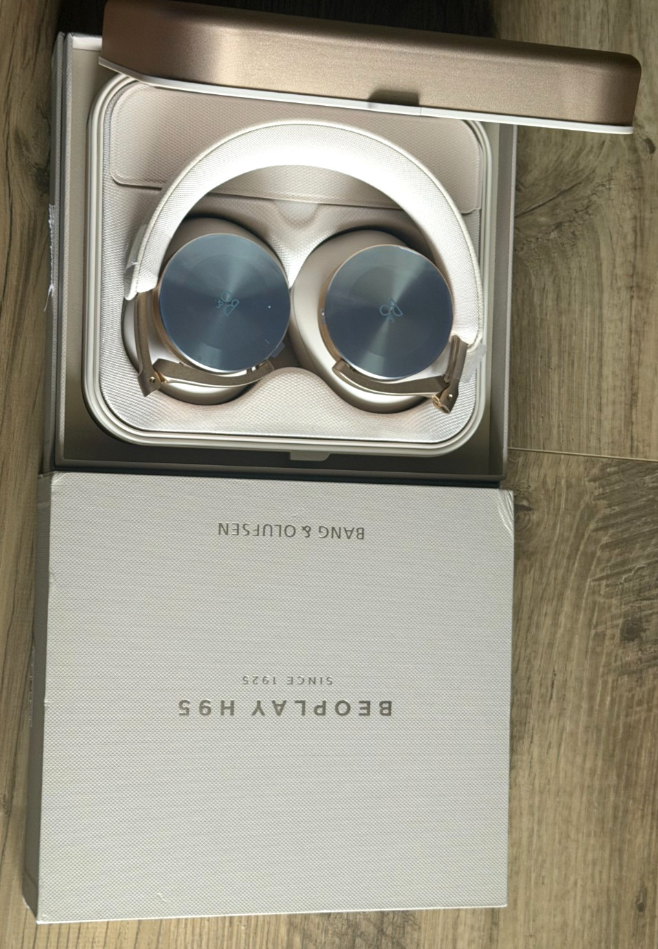 Bang & Olufsen BeoPlay H95 Bluetooth Wireless Headphones – Gold Open Box