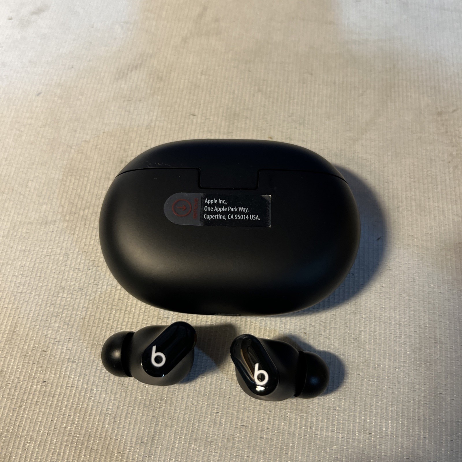 ¥Beats earbuds by Dr. Dre Studio Buds A2514 WORKING-Black