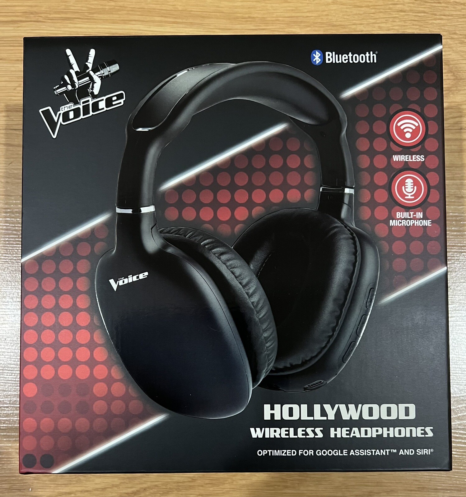 NEW The Voice Hollywood Wireless Headphones Bluetooth Built In Microphone