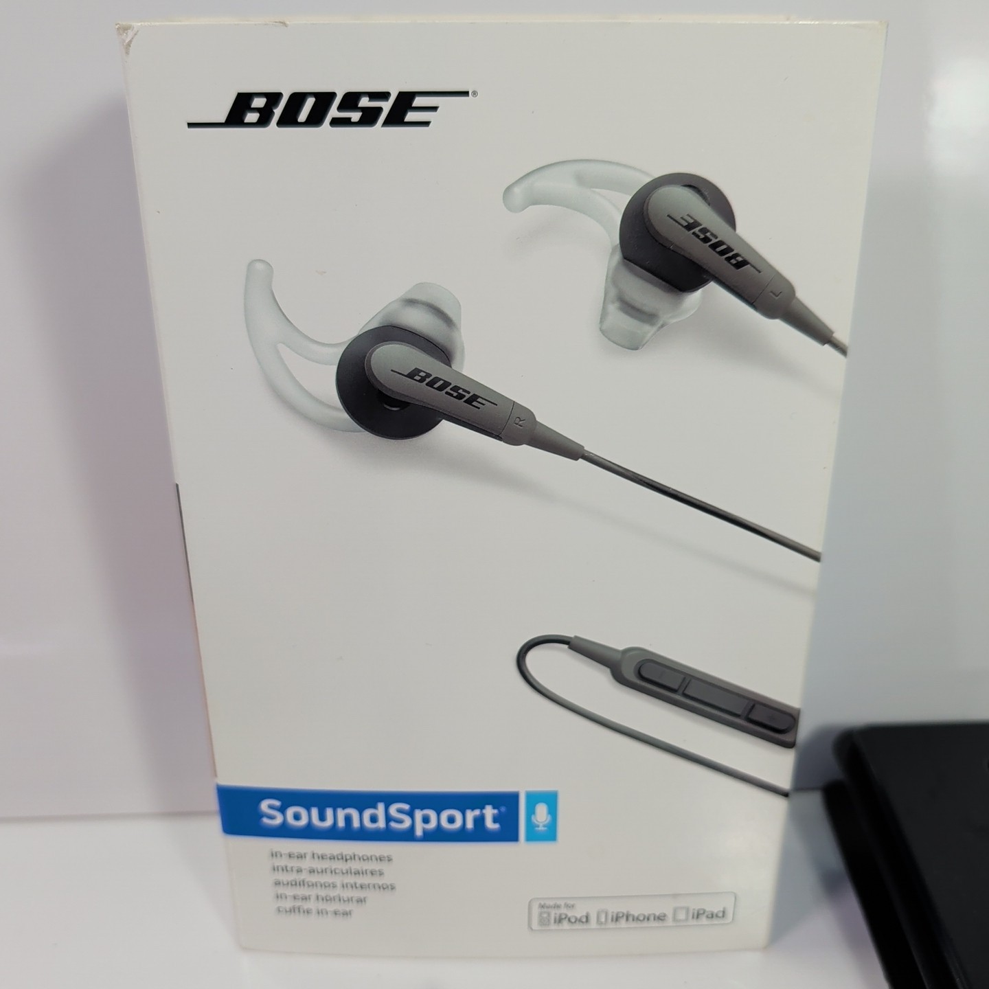 Bose SoundSport In-Ear Headphones Wireless Bluetooth Neckband Earbuds Charcoal
