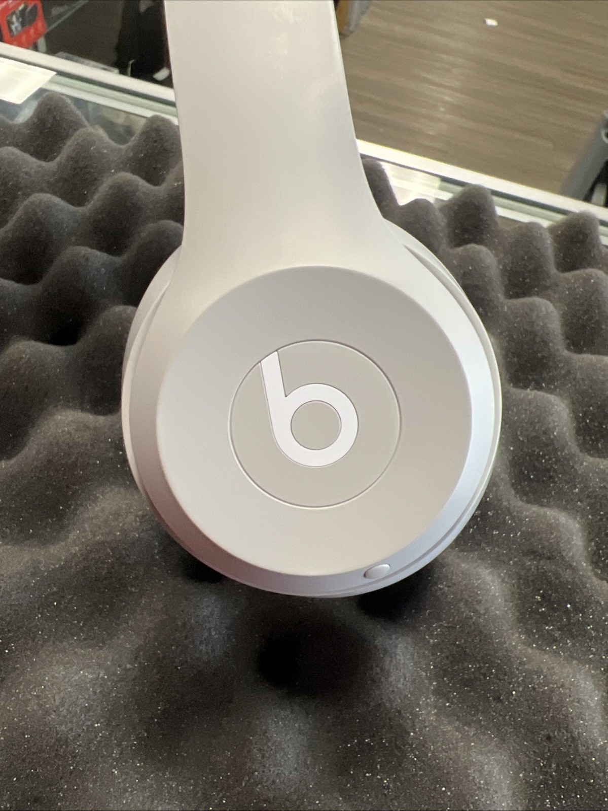 Beats by Dr. Dre Solo4 Wireless On-Ear Headphones MATTE GRAY MG7J4LL/A | SEALED