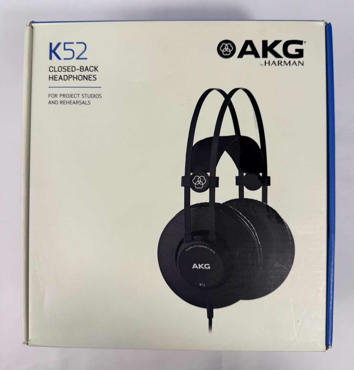 AKG K52 Closed-Back Wired Headphones 40mm Studio Monitoring Black 3.5mm Jack