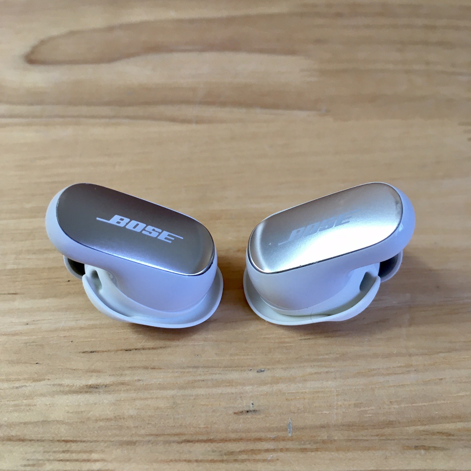 Bose QuietComfort Ultra True Wireless Noise Cancelling Earbuds – White Smoke