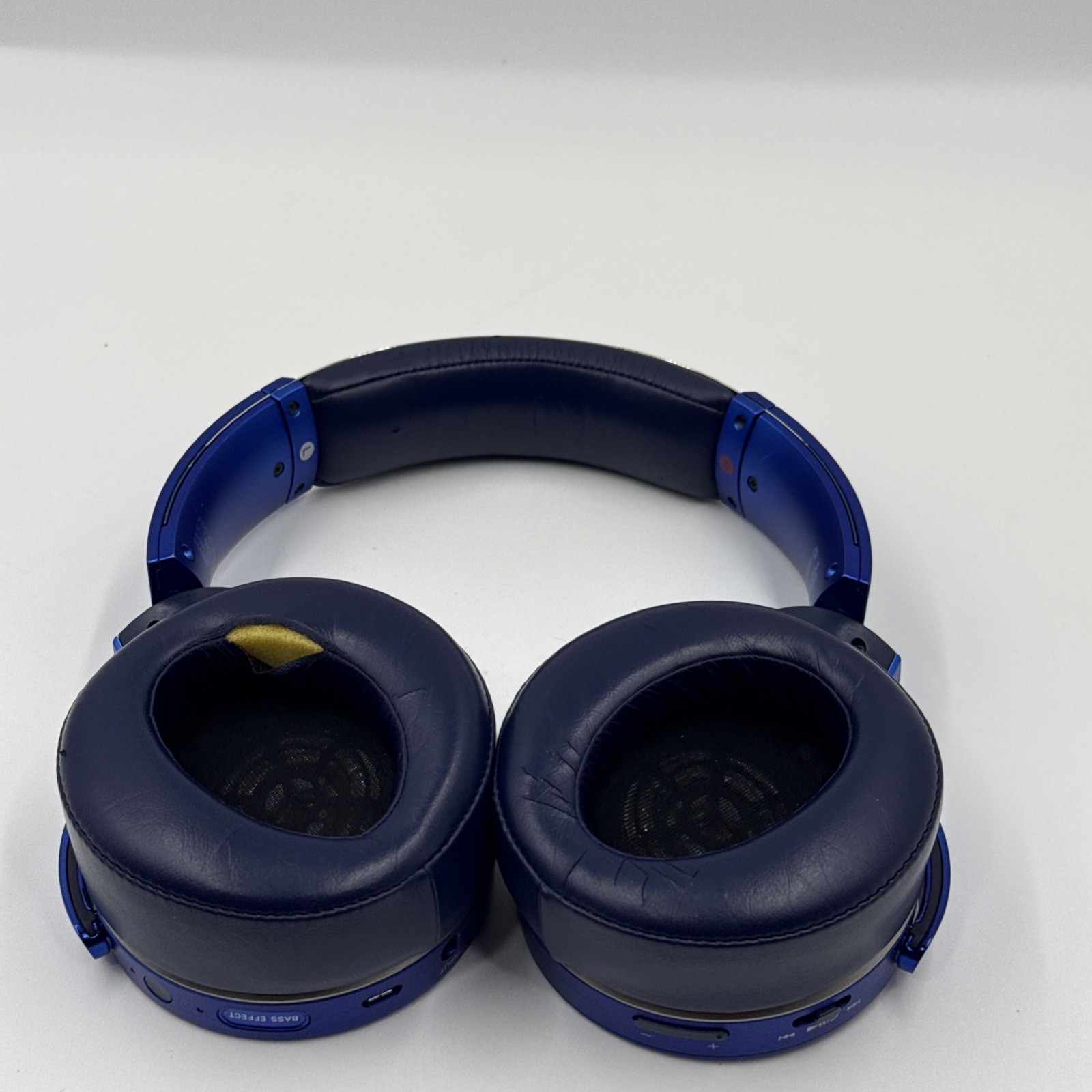 Sony MDR-XB950B1Headphones Wireless Extra Bass ANC – Blue – (Needs Pads)