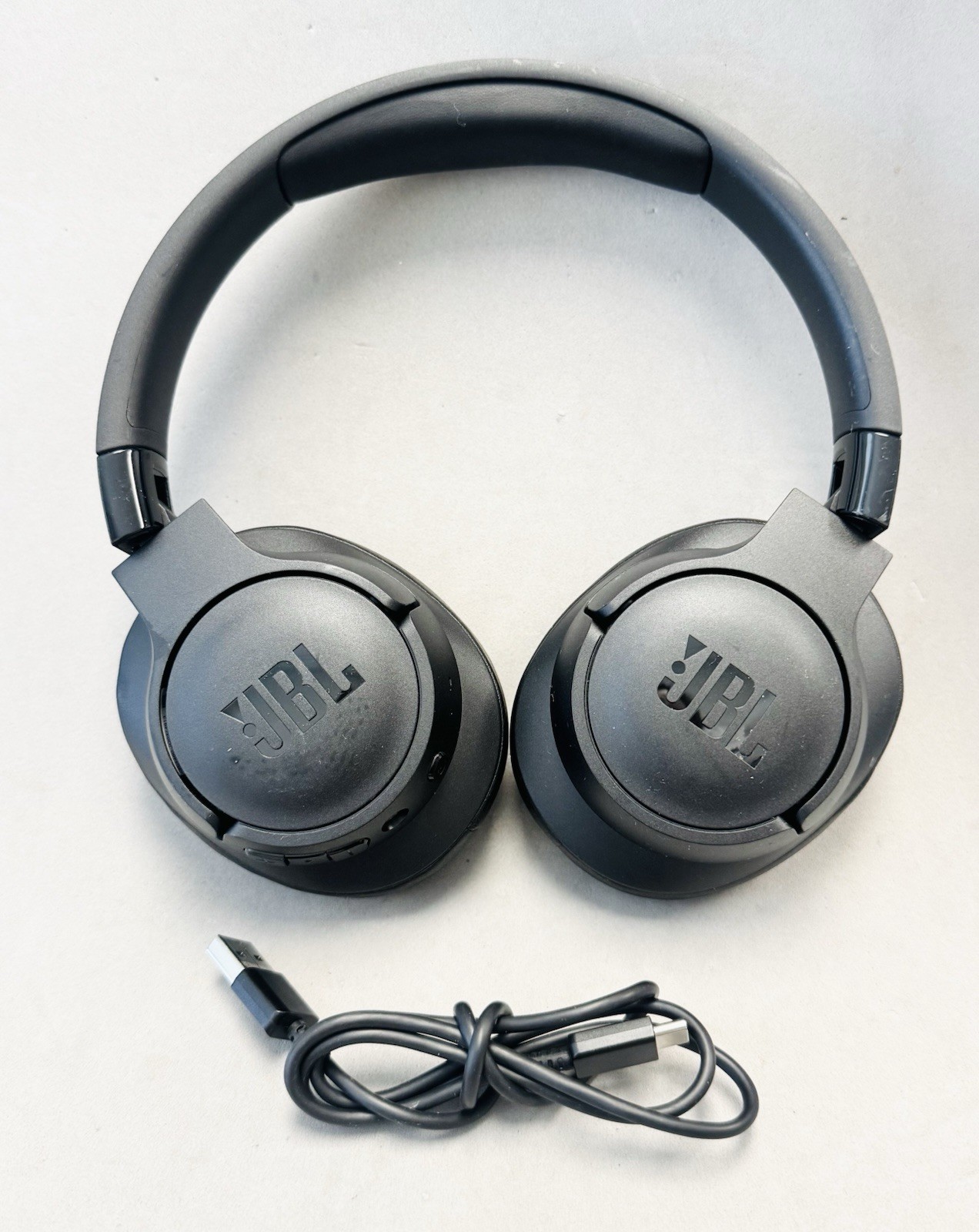JBL Tune 720BT Over-Ear Wireless Bluetooth Headphones (Black) w/Charging Cable