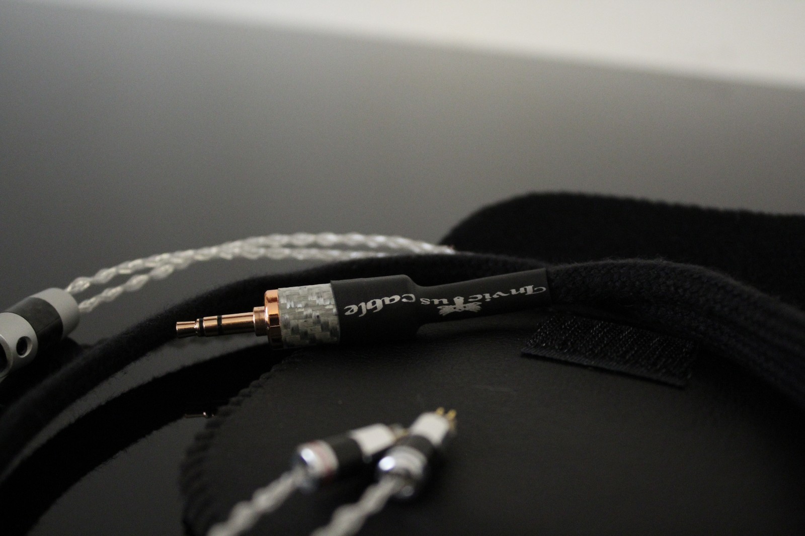 0,78 mm 2 pin cable for AUDEZE ISINE – Silver conductor 8 cores-3.5mm or 2.5mm