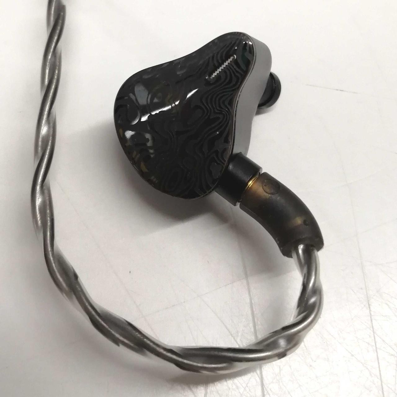 DUNU VULKAN DK-X6 Earphones with Dynamic & BA Hybrid Drivers