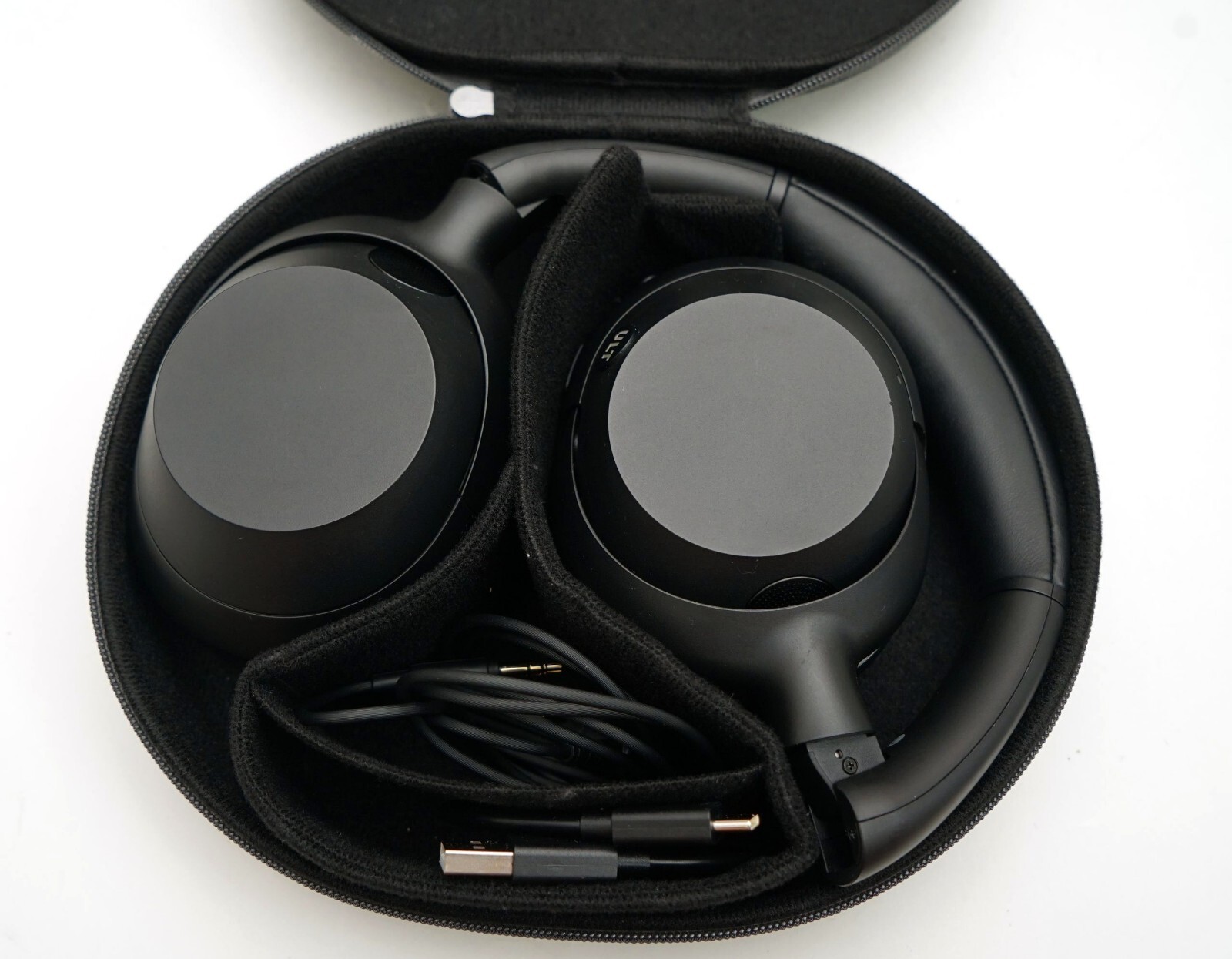 Sony WH-ULT900N Noise Canceling Headphones Bluetooth Forest Black WHULT900N